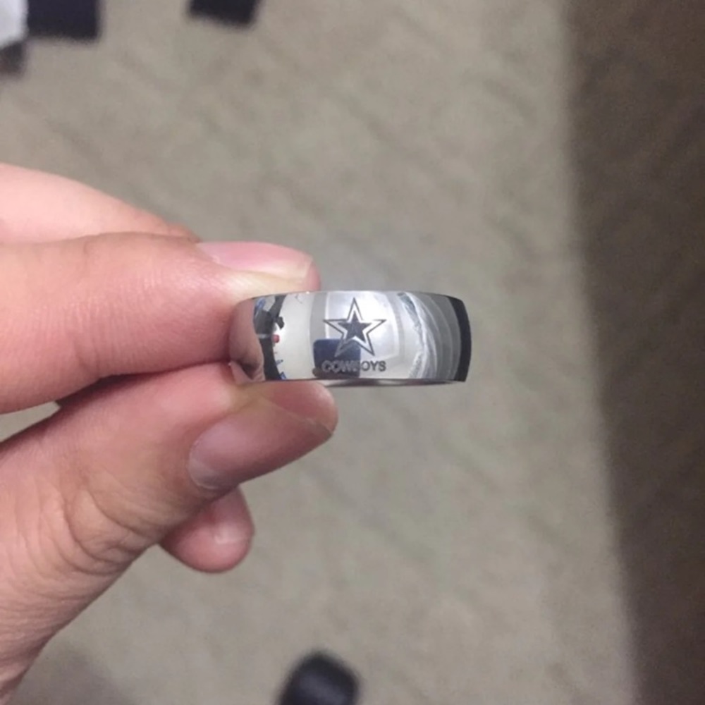 8mm Silver Dallas Cowboys Ring - Picture 3 of 5
